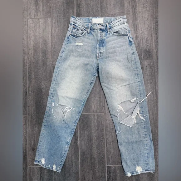 Mother‎ Superior Women's Size 26 The Tomcat Jeans The Confession Distressed